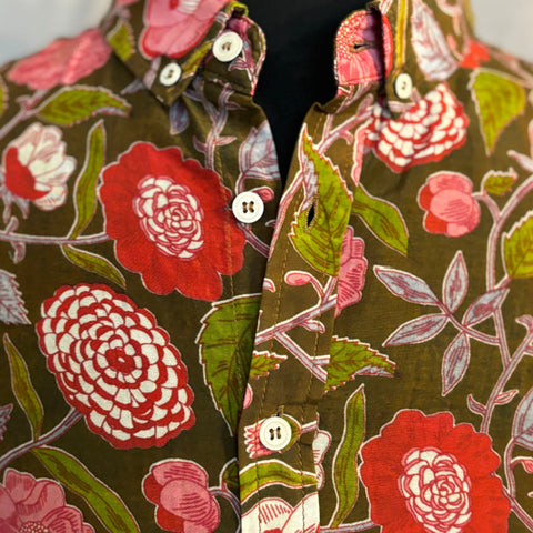 Red Blooms Print Shirt S/S: Dark